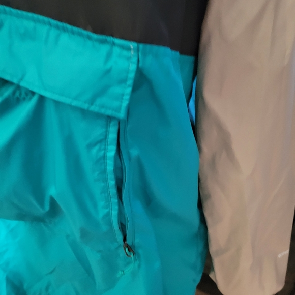 The North Face Black Teal and Beige Pullover Utility Jacket - Picture 5 of 9